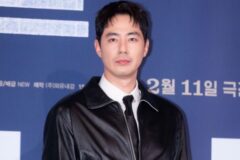 연예계 잡음 속… 배우 조인성, 조용히 입 열었다