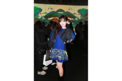 [NF포토] 2026 F/W 서울 패션위크, 배우 윤송아 그라디어스 런웨이 참관 현장 포착