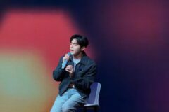 최성윤, 해외 투어 성공적 마무리…서울 팬미팅으로 감동의 피날레