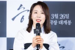 ‘결혼 17년 차’ 문정희, 조용하더니… ‘깜짝 발표’