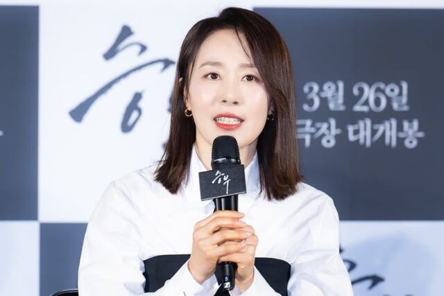 ‘결혼 17년 차’ 문정희, 조용하더니… ‘깜짝 발표’