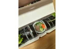정갈하고 기계로 썬 김밥 안 좋아하는 달글