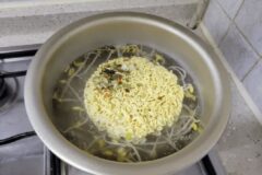 라면 먹기 전에 “이것 10초” 꼭 해주세요, 죄책감이 3배는 줄어듭니다.