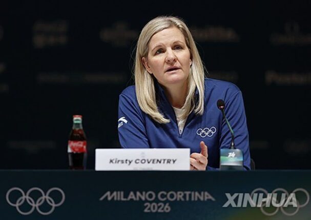 IOC 위원장, 밀라노 올림픽 앞둔 논란에 “관심 분산 안타까워”