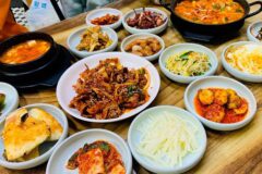 합리적인 가격으로 든든한 한 상을 즐길 수 있는 전국 가성비 백반집 5곳