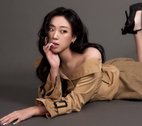 이영지 결국 분노 팬들에게 “그걸 웃돈 주고 사느냐” 왜?