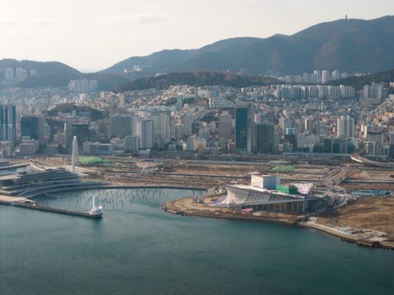 2027년 개관 예정인 부산의 새로운 랜드마크 부산 오페라하우스