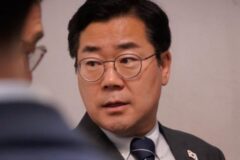 박찬대, 승부수 던졌다… “시장합니다”
