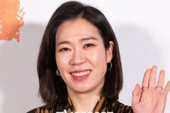 엄혜란, 돌연 ‘외국行’… 연예계 발칵