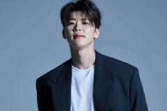 박지현, “술잔 든 채” 포착… 난리났다