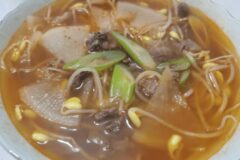 반찬집 사장님도 놀란 “소고기 무국 맛이 3배 깊어지는 놀라운 레시피”