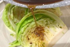 쪄먹지 마세요 “젓가락이 멈추지 않는 셰프들의 양배추 레시피”