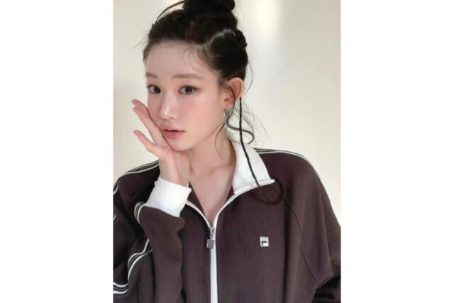 (솔직히 샤넬보다 예뻐) 요즘 여배우들 단체복이라는 ’10만원대 자켓’