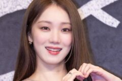 이성경, ‘트라우마’ 고백… 팬들 오열