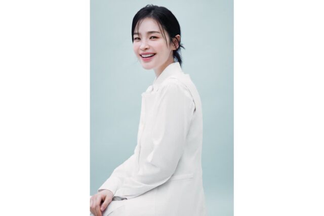 너무 예쁜데 현재 전국민의 지지를 받는 ‘국민 누나’로 사랑받는 여배우