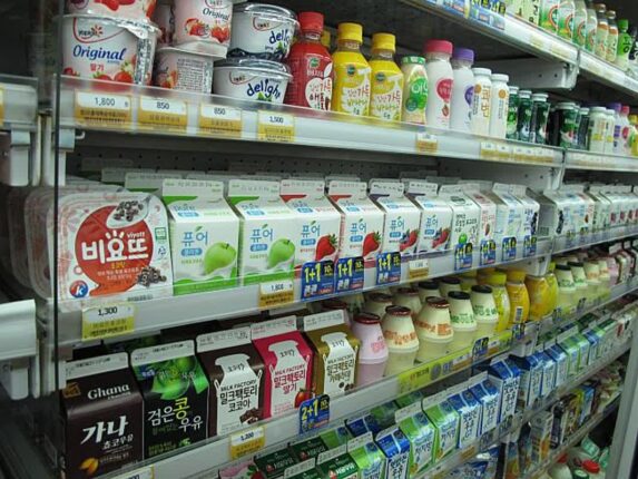 “우유보다 칼슘 10배 많습니다” 골다공증으로 무너진 뼈 촘촘하게 채워주는 1위 음식