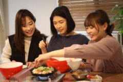 “식사를 할 때…” 잘 배운 사람인지 5초만에 알아보는 방법