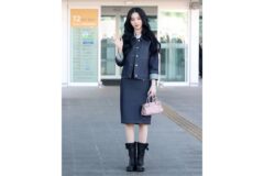 [포토&] 프라다 FW26 쇼 참석차 출국… ‘러블리’ 카리나와 ‘청순’ 김태리의 상반된 매력 화제