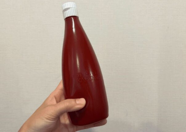 오래된 케찹 버리지 마세요, “이렇게” 사용하면 살림이 편해 집니다.