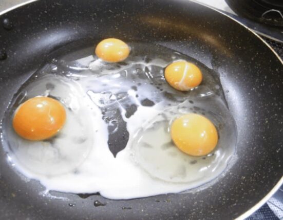 아침 계란에 “이 음식” 넣으세요, 남편이 밥 안먹고 맨날 이것만 찾습니다.