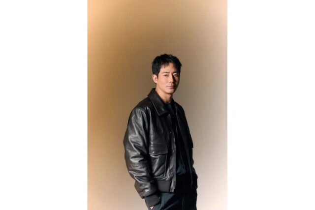 ‘국보급 팬 사랑’ 조인성, 사비 들여 ‘휴민트’ 특별 상영회…보육원 청소년 초청 훈훈