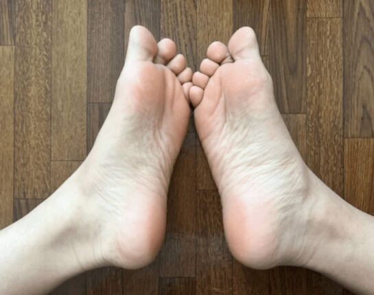 평소에 “이 부위”가 자주 간지럽다면 간이 이미 심각하게 망가진 겁니다.