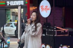 정혜린, 홍대 레드로드 버스킹 성료…팬들과 특별한 거리 공연