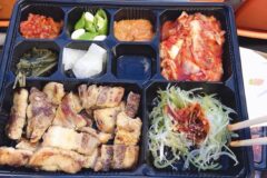 야구장 구단별 꼭 먹어야하는 음식.jpg