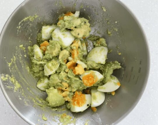 아침 삶은계란에 “이 음식”을 추가하세요, 너무 맛있는데 살은 안찝니다.