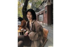 “안정적인 직장 대신 배우의 길을 택한 이유” 임현주만의 독보적인 아우라 느껴지는 테라스룩
