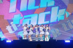 [포토&] 아일릿, 첫 단독 콘서트 전석 매진…글로벌 7개 도시 투어 돌입