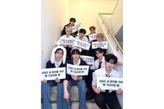 “찬란한 순간 계속될 것” 제로베이스원, 눈물의 9인 완전체 ‘완결콘’ 성료
