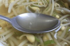 콩나물국 끓일 때 “이 음식” 꼭 넣으세요, 주부9단이 공개한 비법입니다.