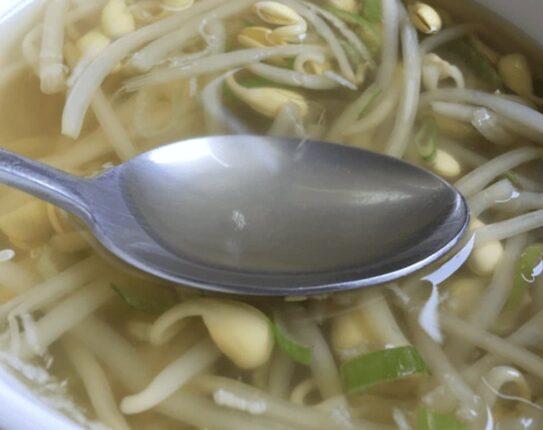 콩나물국 끓일 때 “이 음식” 꼭 넣으세요, 주부9단이 공개한 비법입니다.