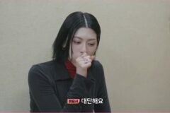 덜 익어보이는 고기가 미심쩍은 일본 여배우