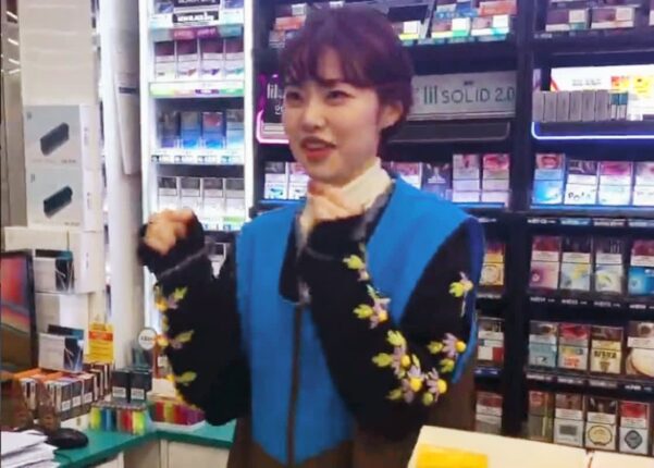 국민 드라마로 출연해 크게 떴는데…여전히 아르바이트중인 여배우