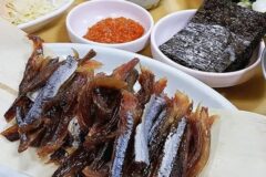 기름이 꽉 찼네~ 쫀득한 감칠맛이 넘치는 과메기 맛집 4
