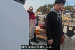 우연히 만난 구독자와 선상낚시한 유튜버 ㄷㄷㄷㄷ.jpg