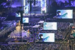 [포토&] BTS, 보라빛으로 물들인 광화문 콘서트…전세계에 전한 ‘아리랑’