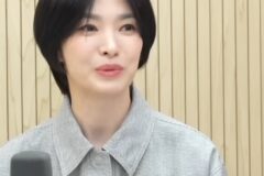 송혜교 목욕탕서 등짝 스매싱 맞은 이유?