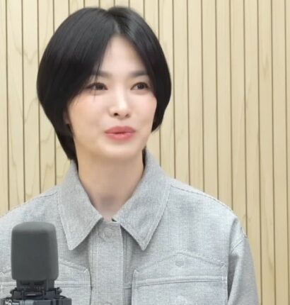 송혜교 목욕탕서 등짝 스매싱 맞은 이유?