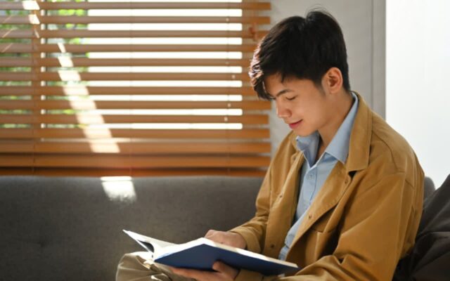“외모도 재산도 아니다” 60살 넘어 더 빛나보이는 사람의 특징 1위