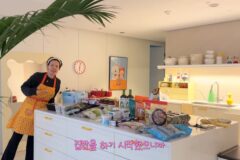 서로 앞집에 사는데, 취향이 전혀 다른 유튜버 자매