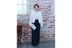 “격식과 트렌드를 동시에 잡다” 박경림의 지적인 화이트 트위드룩