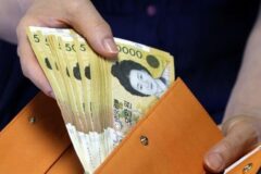 “65살 넘어 절대 돈쓰면 안되는 것” 1위는 바로 이것입니다