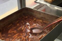 ‘한지민이 사랑하는 떡볶이집 어디?’ 달달하고 매콤한 서울 떡볶이 맛집 5곳