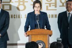 경제 좀 아는 사람이면 뒷목 잡고 쓰러진다? 넷플릭스 2위 오르며 재소환된 이 영화