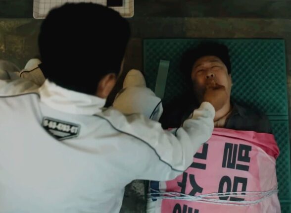 역대급 초호화 캐스팅인데 시청률은 2%로 추락중인 문제의 드라마