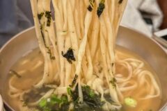 오픈런 안하면 못 먹는다는 전국 칼국수 맛집 5