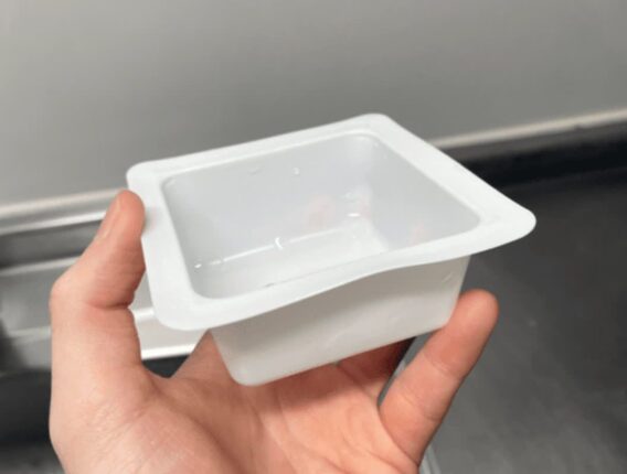 두부 사고나서 남은 용기 “이렇게” 활용하세요 살림 9단 노하우 입니다.
